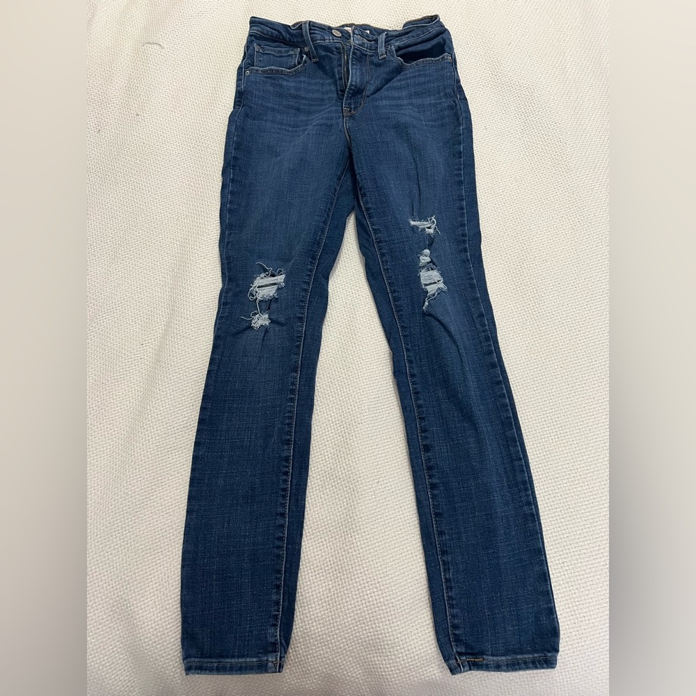 Levi's 721 High Rise Skinny Jean